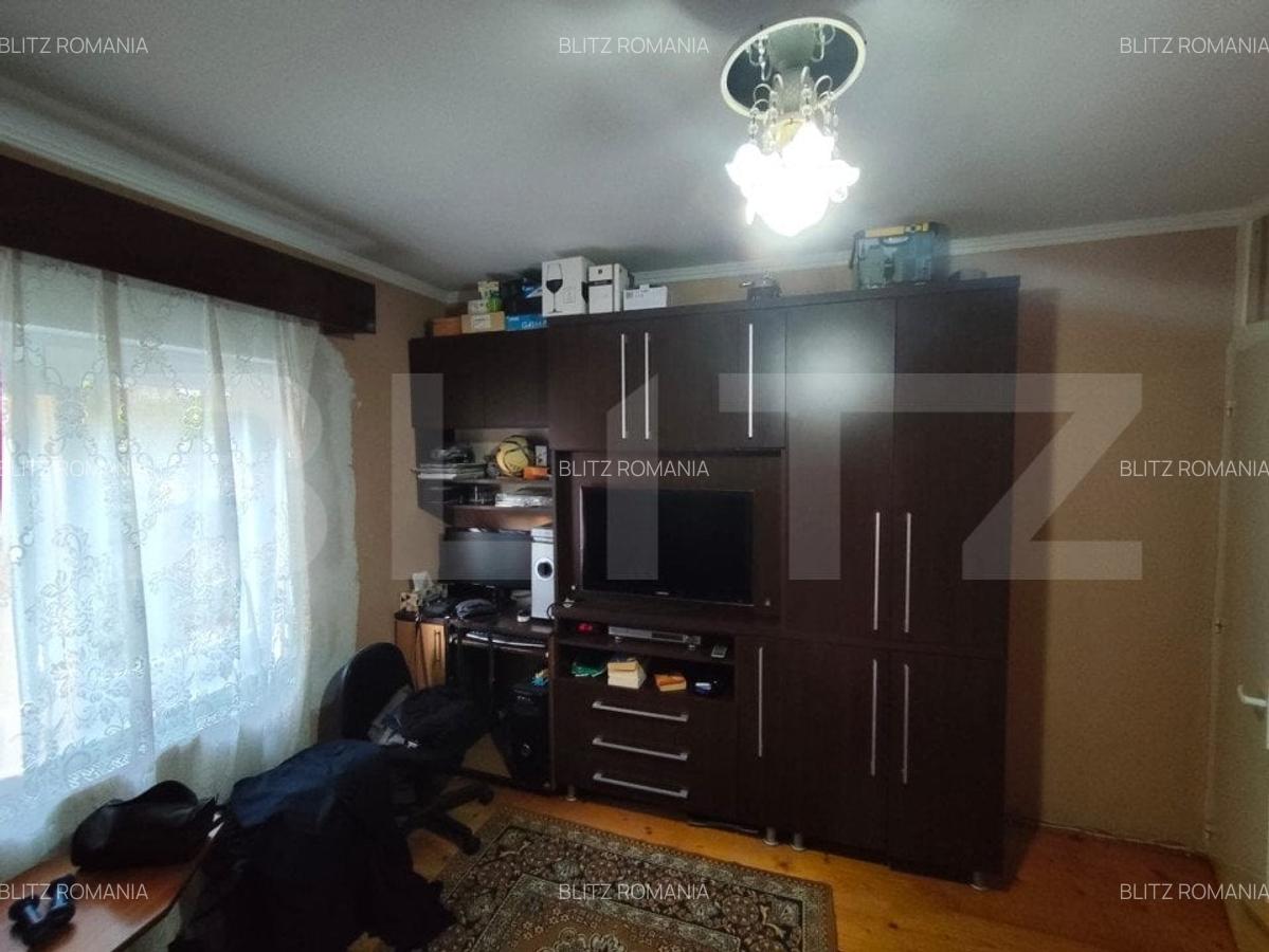 Apartament de vanzare, cu 4 camere, 80 mp, zona Calea Aradului - 5
