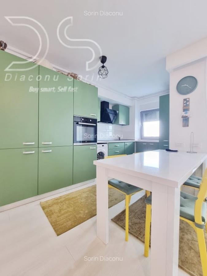 Apartament cu 2 bai si vedere la mare in primul rand la promenada - 6