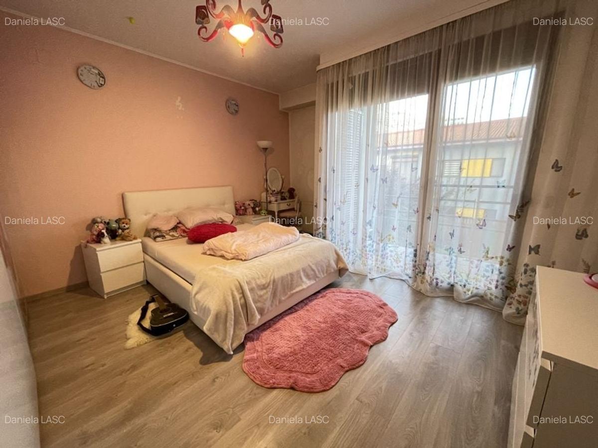 Casă cu 4 camere în Torontalului - 11