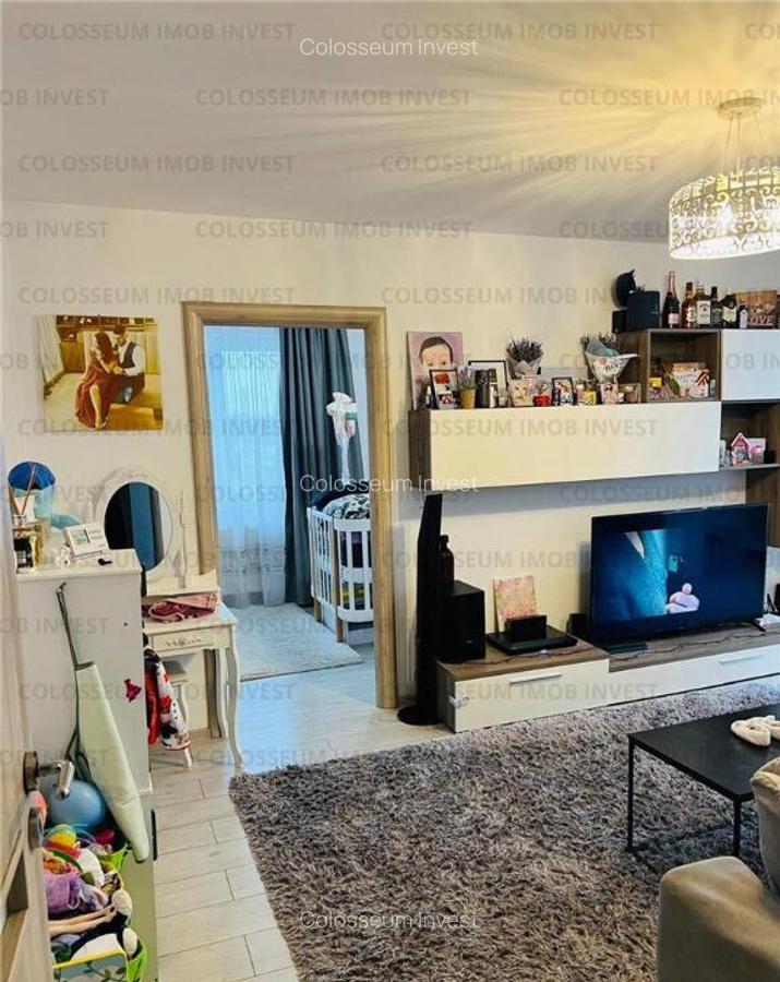 Apartament cu 2 camere, semidecomandat - zona Triaj - 2