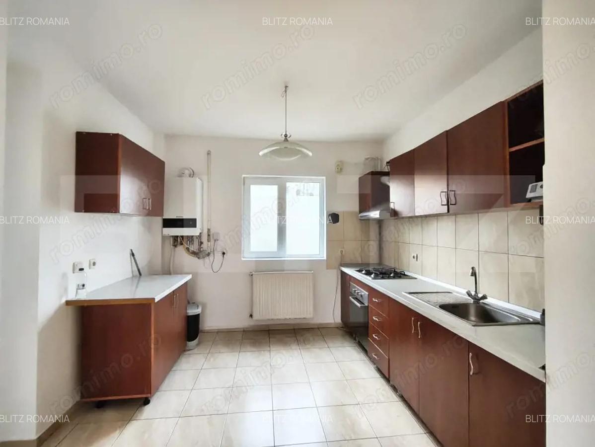 Casa 110 mp utili, curte proprie fata/spate, 2 niveluri, Cartier Europa - 6