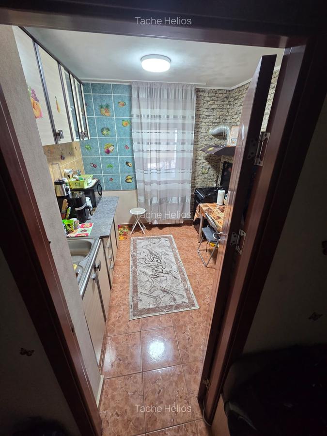 Dacia, apartament 2 camere decomandat et.4 - 16