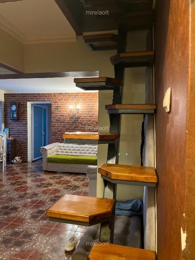 Apartament 3 camere , renovat, , loc de parcare și garaj - 6