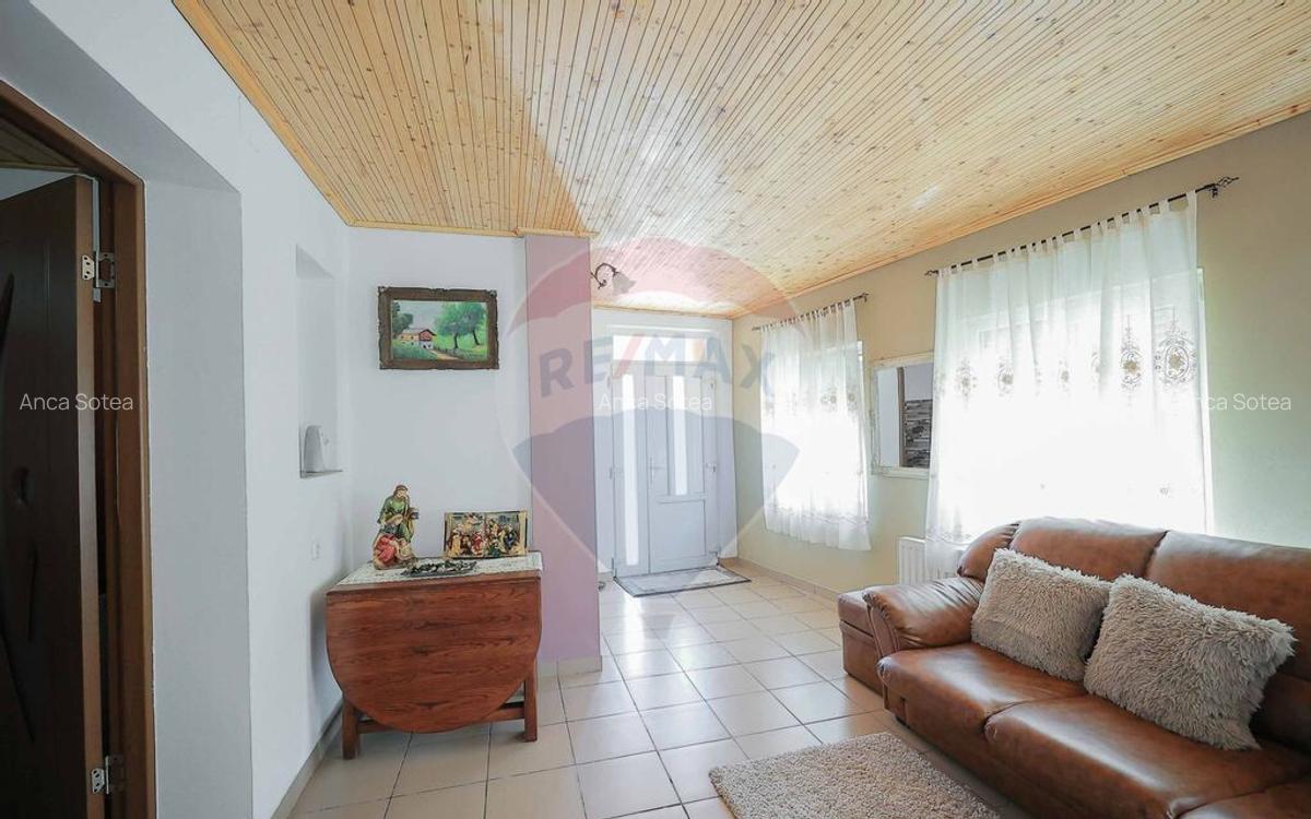 Casa ?i teren de 1397 mp de vanzare in Ineu, la 18 km... - 5