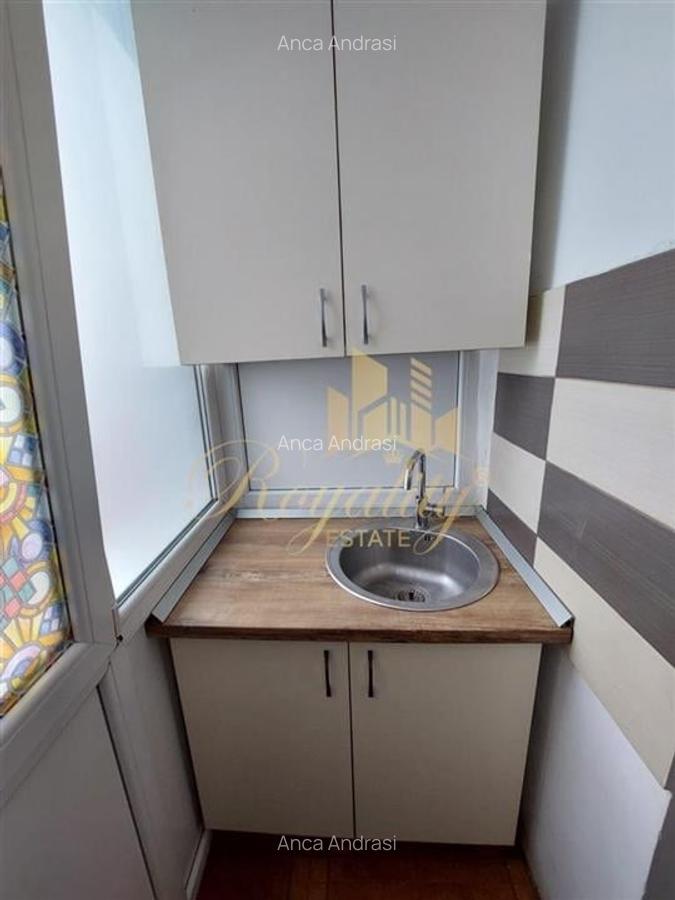 Apartament 3 camere, 2 dormitoare- Zona Sagului - 10