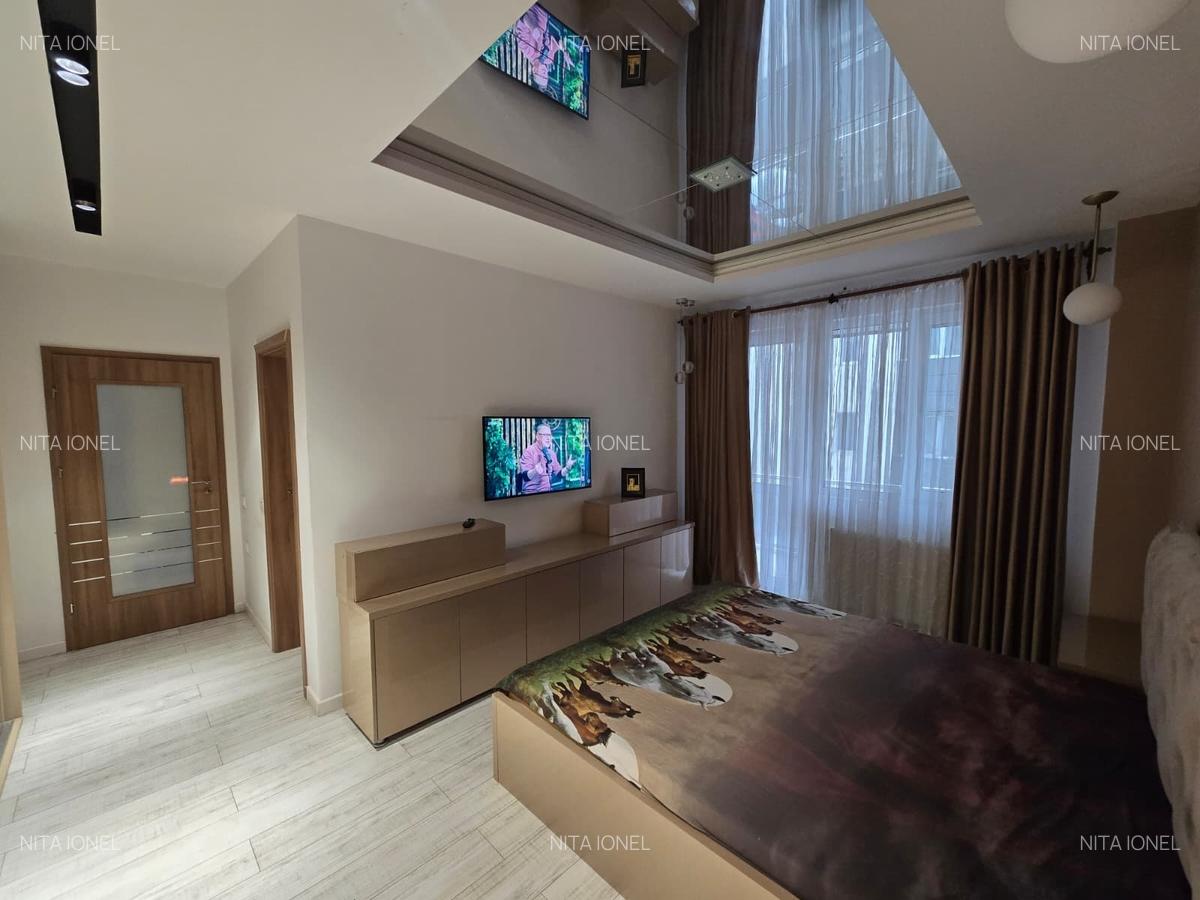 Aparatorii Patriei-3 cam,decomandat,et. 1,supr. 90 mp. loc parcare,an 2017 - 7