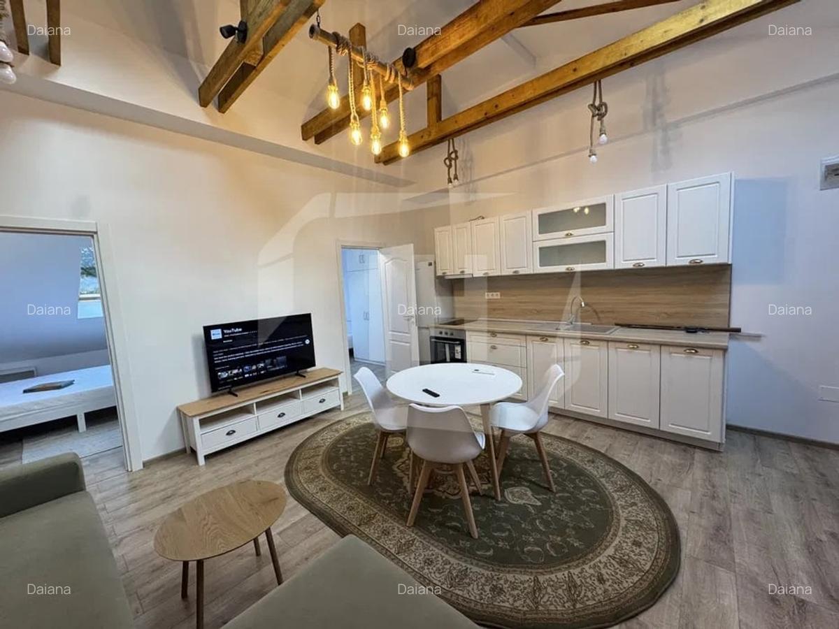Apartament 3 camere, semidecomandat, Centru, UMF - 2