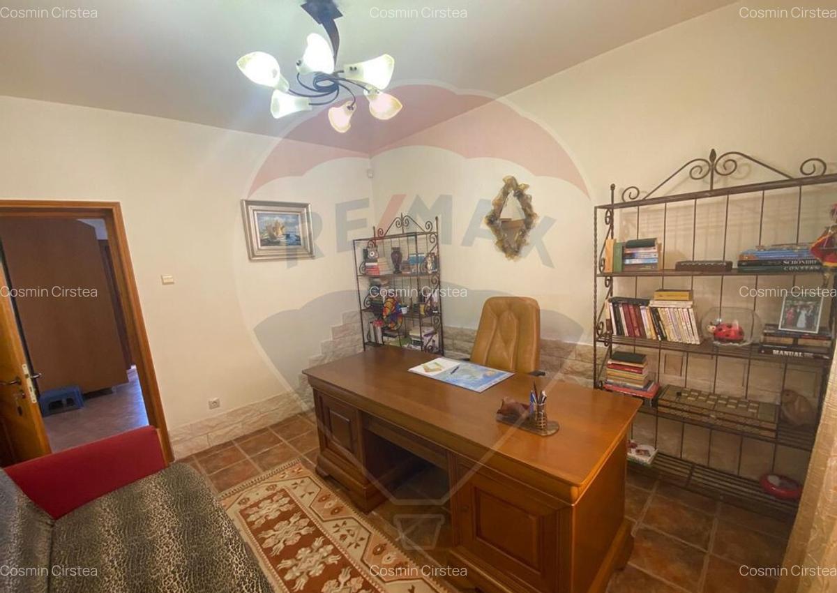 DE VANZARE Vila de vacanta in Pucioasa /Dambovita - 16