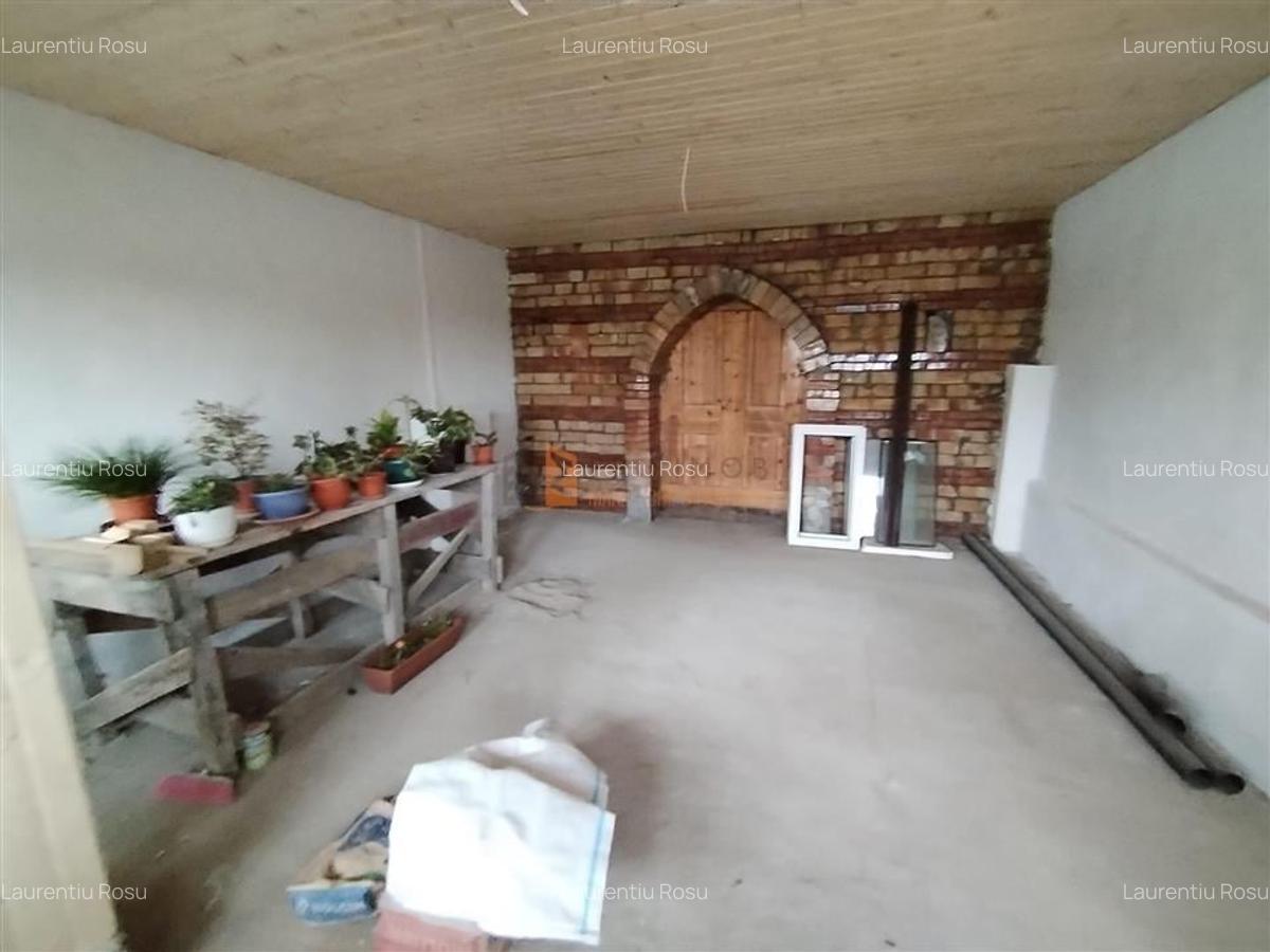 Casa de vanzare in zona Maracineni. - 5