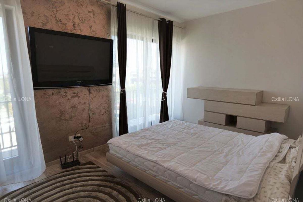 Casa/ Vila de inchiriat deosebit de atractiva - 25 Casa/ Vila de inchiriat deosebit de atractiva - 25