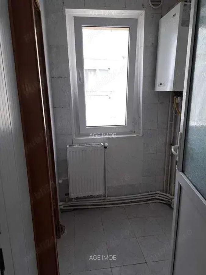 ID - 924 - IN SPATE LAMAG jambo - garsoniera -gaz si Centrala Termica - 2