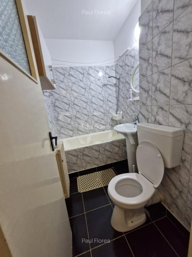 Garsoniera la  minut de statia de metrou Dristor 2 - 11