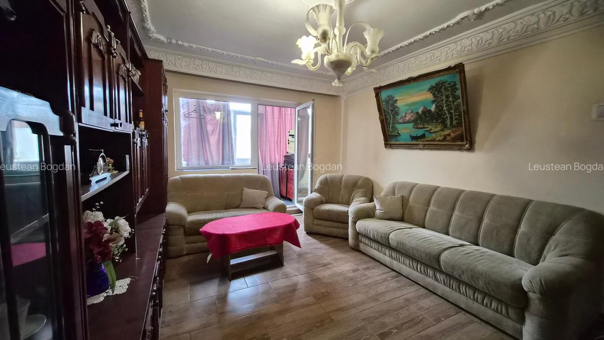 Km 5 - ap 3 cam , et 2/4 , partial mobilat (centrala gaze ) - 9