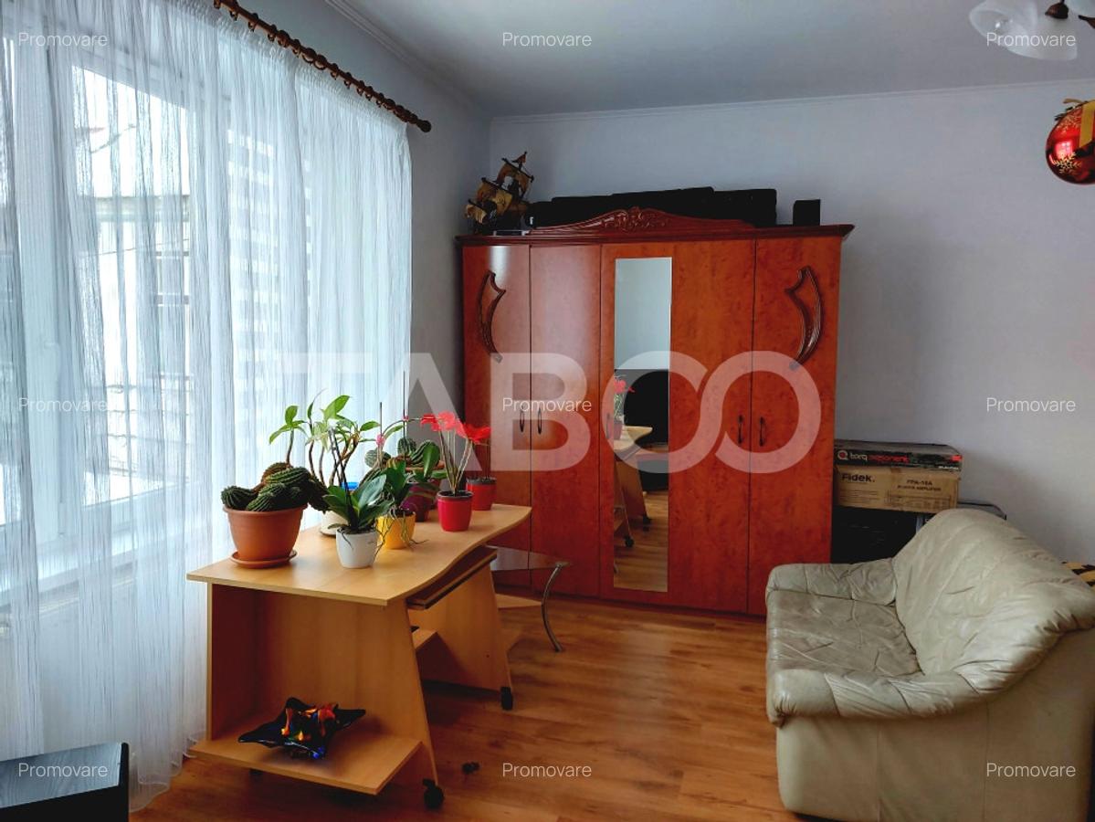 Proprietate 253 mp  pretabila Casa Pensiune Gradinita  980 mp teren - 11