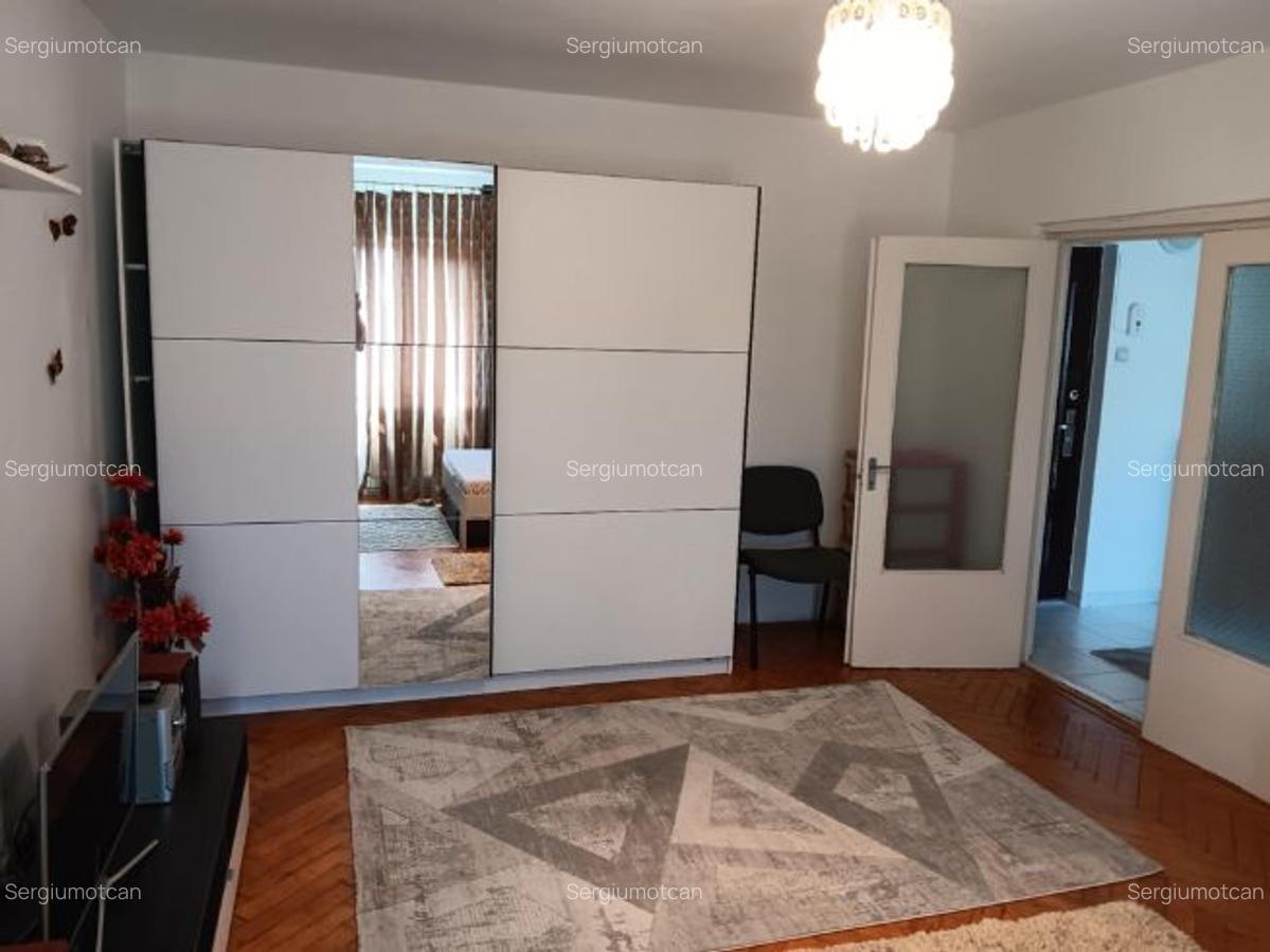 Pacurari Petrom apartament 1 camera decomandat 45 mp cu CT - 3