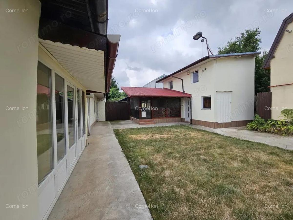 Casa 4 camere - curte 400mp Sector 4 - Luica Giurgiului Piata Resita - 1
