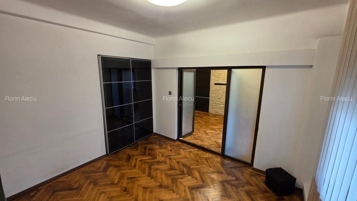 Parcul Carol - vanzare apartament 3 camere - 17