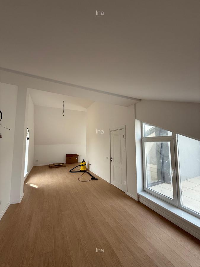 VILA 4 CAMERE - TITAN - COMISION 0% - 10