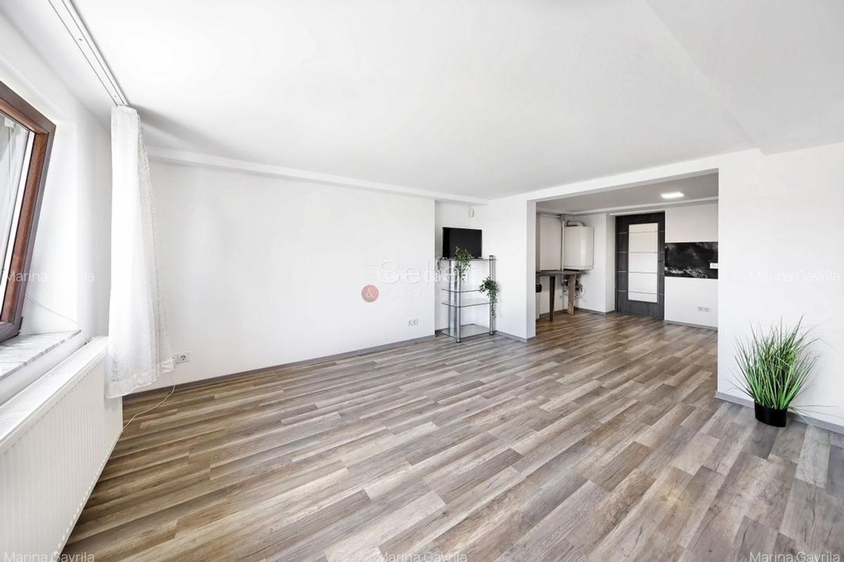 Apartament mobilat utilat si curte proprie - 18