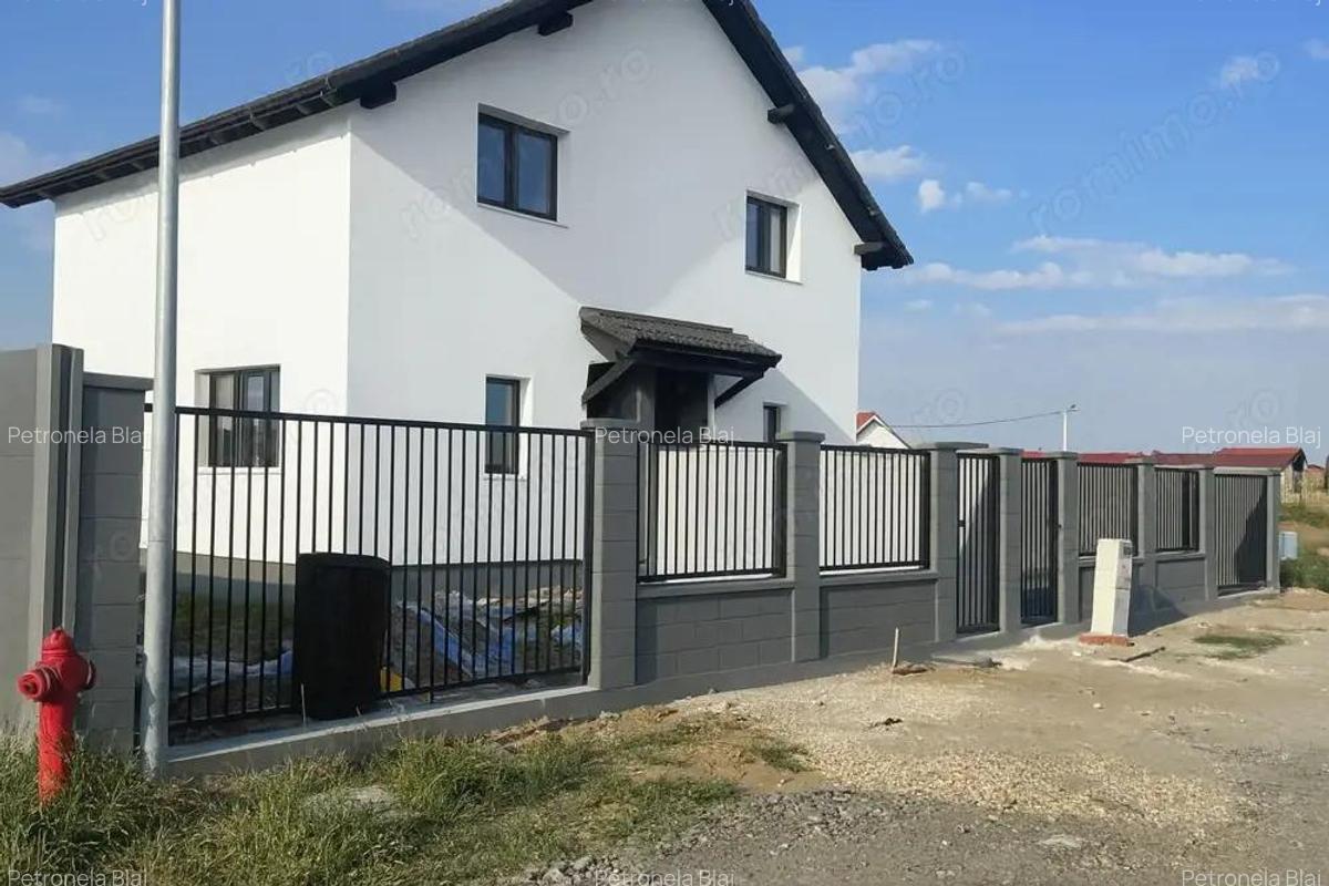 1/2 Duplex -OFERTA - Pret valabil pana la 31 Iulie - 1