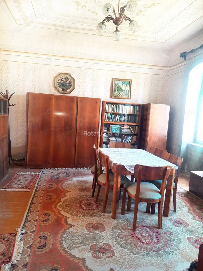 Casa de vanzare, langa biserica, in zona centrala, in comuna Pilu, jude?ul Arad - 8