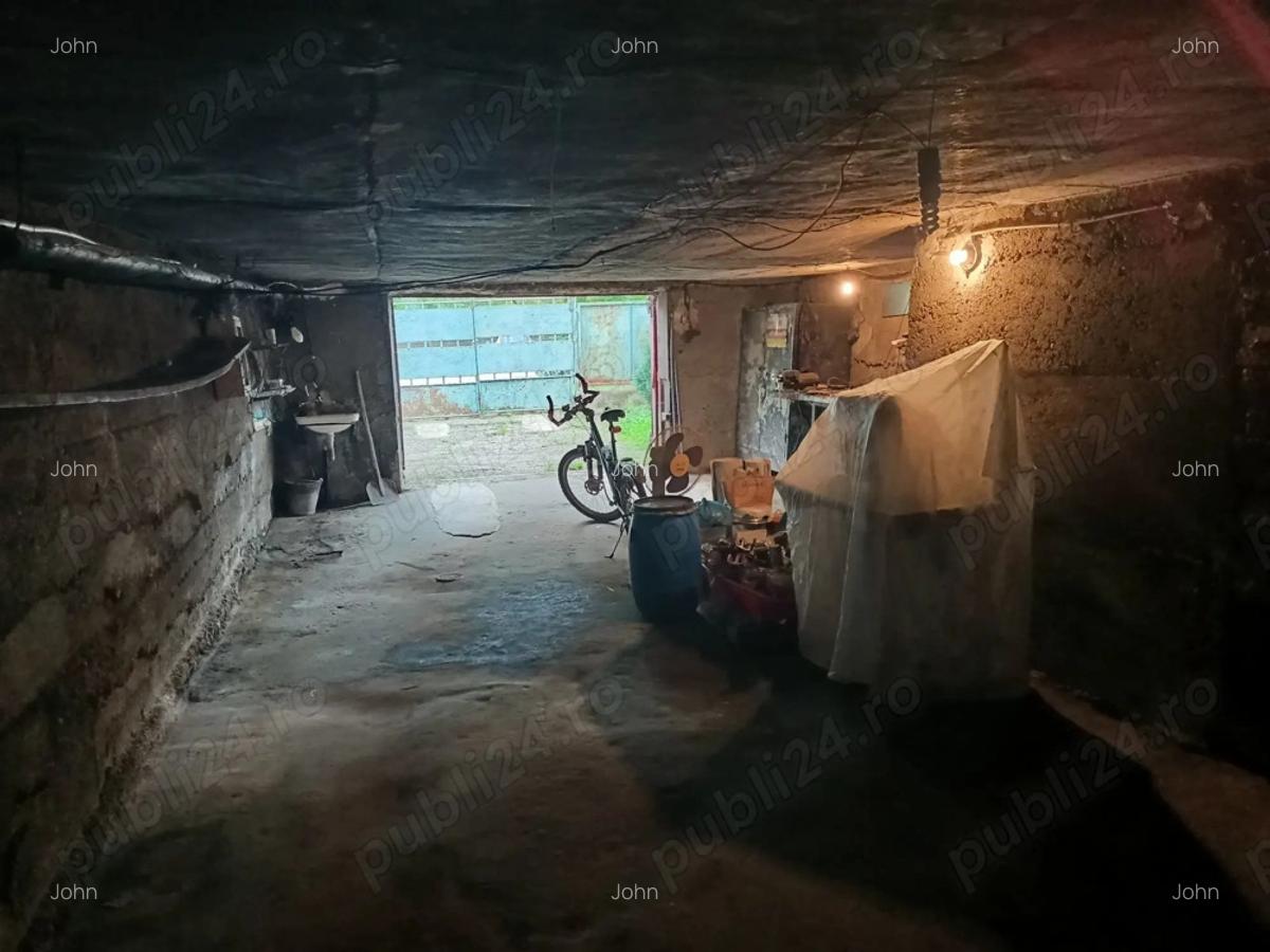 Inchiriez garaj,optim reparatii masini sau depozit - 3 Inchiriez garaj,optim reparatii masini sau depozit - 3