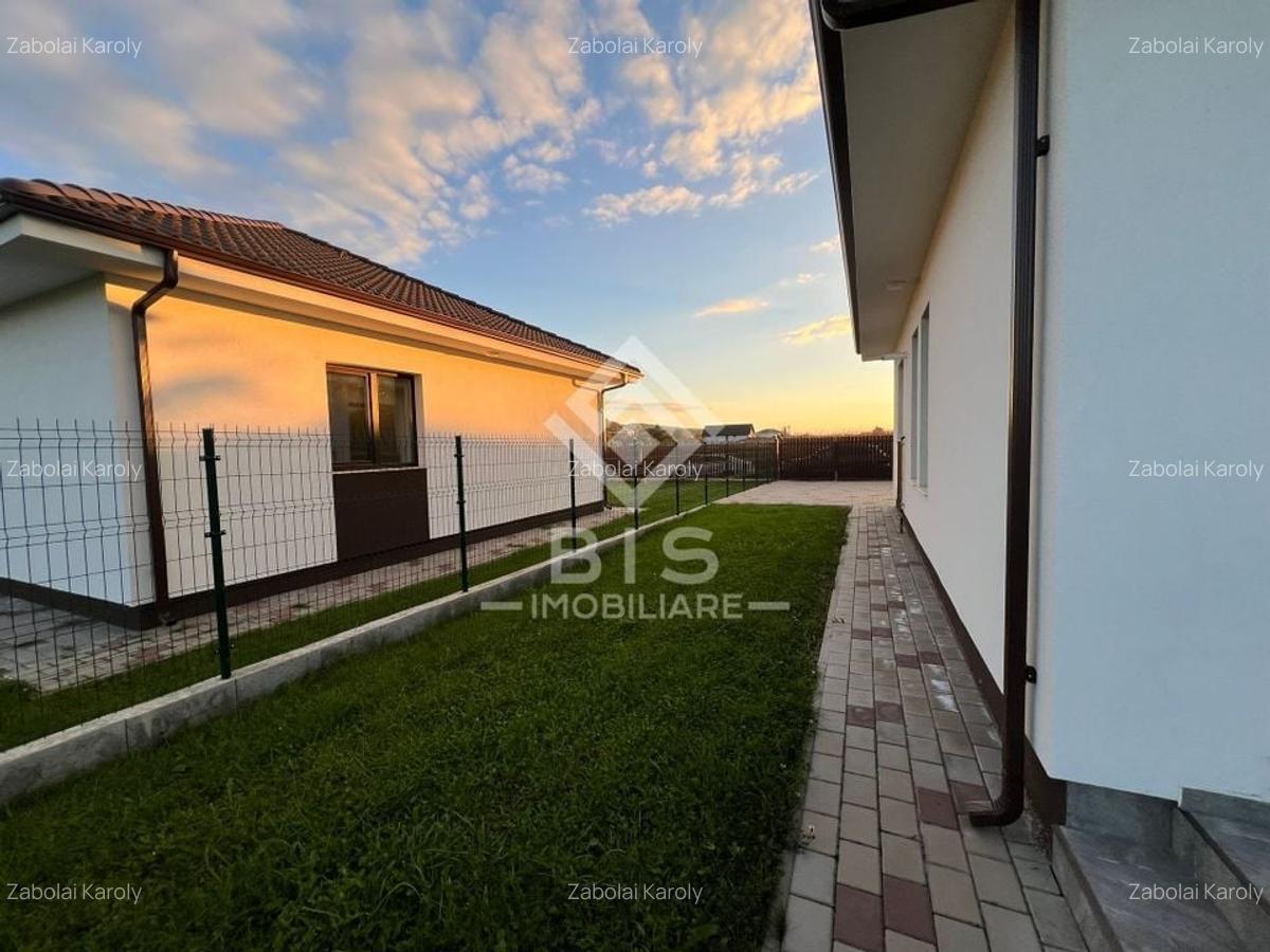 Case moderne de vânzare – 143 mp utili, teren 7 ari | Zona Unirea - 6