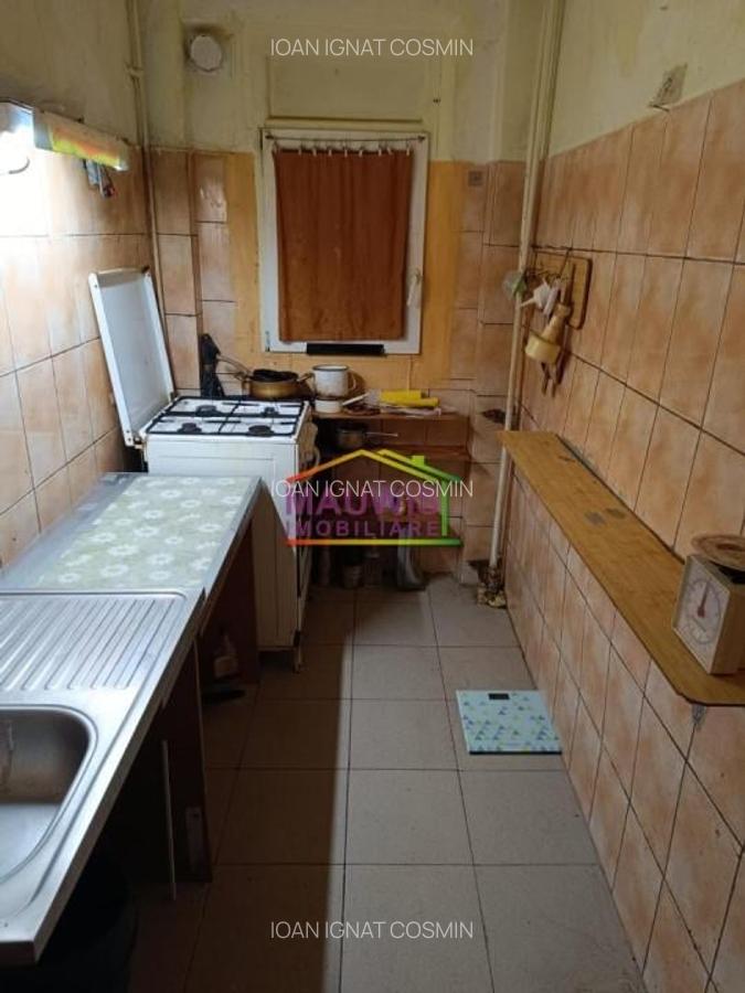 Vand apart. 2 camere confort 2 in zona Cetatuia - Lujerului Militari - 4