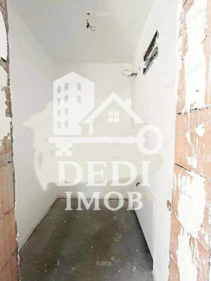 Casa de vanzare cu 3 camere in Sanmartin-Cihei, Bihor - 8