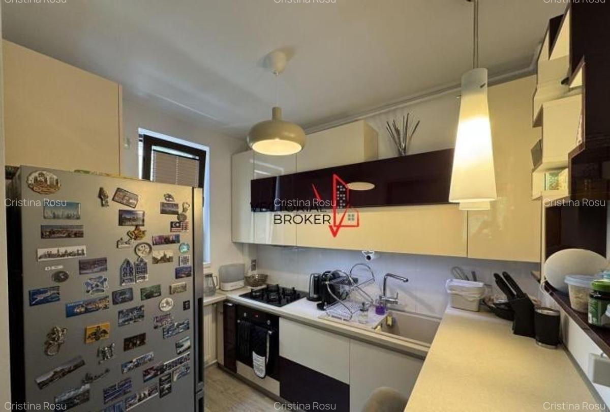 3 Camere Decebal, Bloc Nou - 9