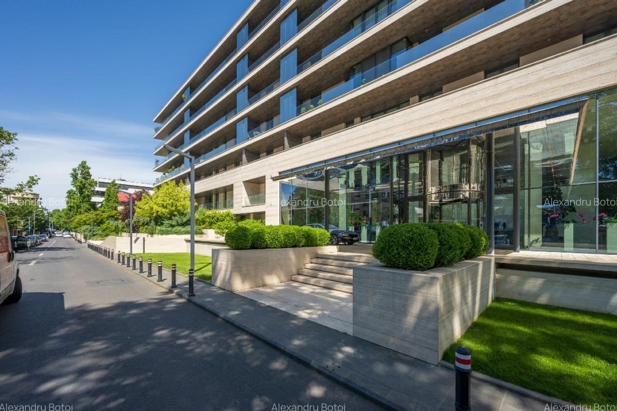 Exclusive lifestyle in One Rahmaninov - 15
