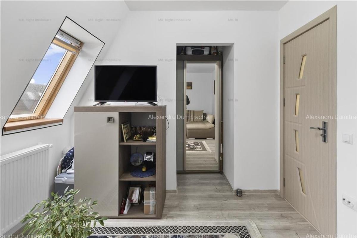Casa moderna P+M in cartierul Valea cu Flori Tarlungeni  Brasov - 9