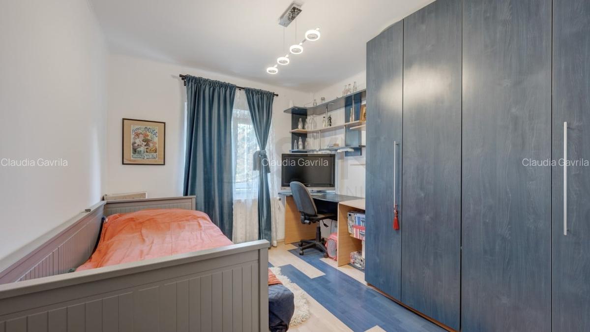 Apartament cu 4 camere semidecomandat în Alba Iulia - 10