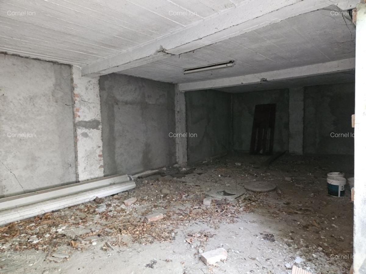 Casa 8 camere 370mp utili -curte proprie 260mp Eminescu - Piata Gemeni - 12