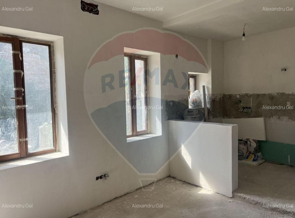Casa cu 3 camere, 70 mp,  gradina si curte, in centrul orasului Turda - 3