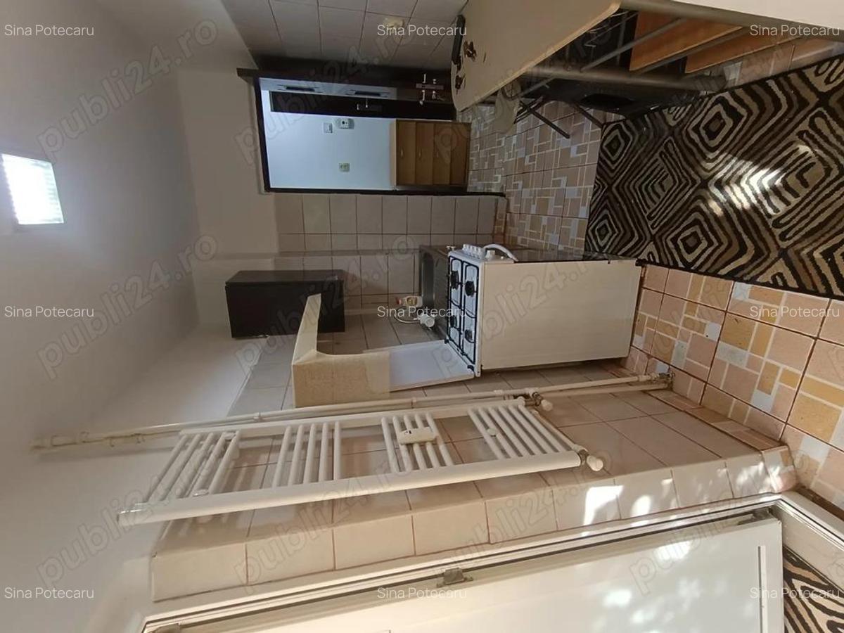 Bratianu - Cora garsoniera decomandata 30 mp etajul 1 cu balcon ,mobilata ,utilata ,totul contorizat - 1