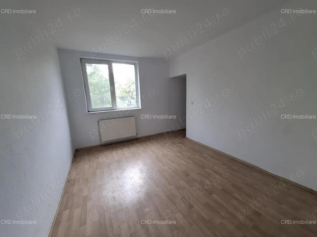Str. Mihai Eminescu apartament cu 3 camere+terasa+gradina, situat intr-o vila - 6 Str. Mihai Eminescu apartament cu 3 camere+terasa+gradina, situat intr-o vila - 6
