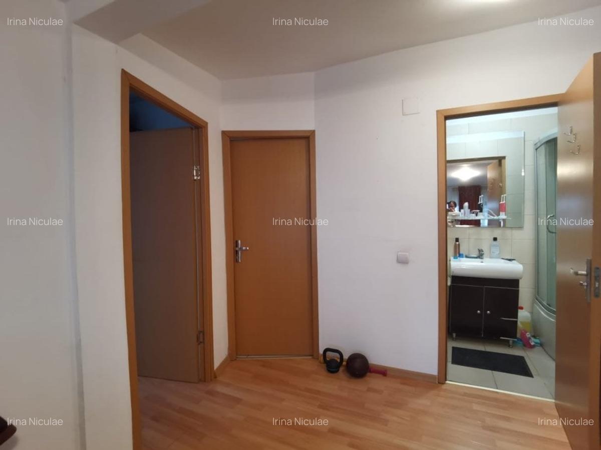 Apartament cu 2 camere semidecomandat, mobilat în 1 Mai - 12