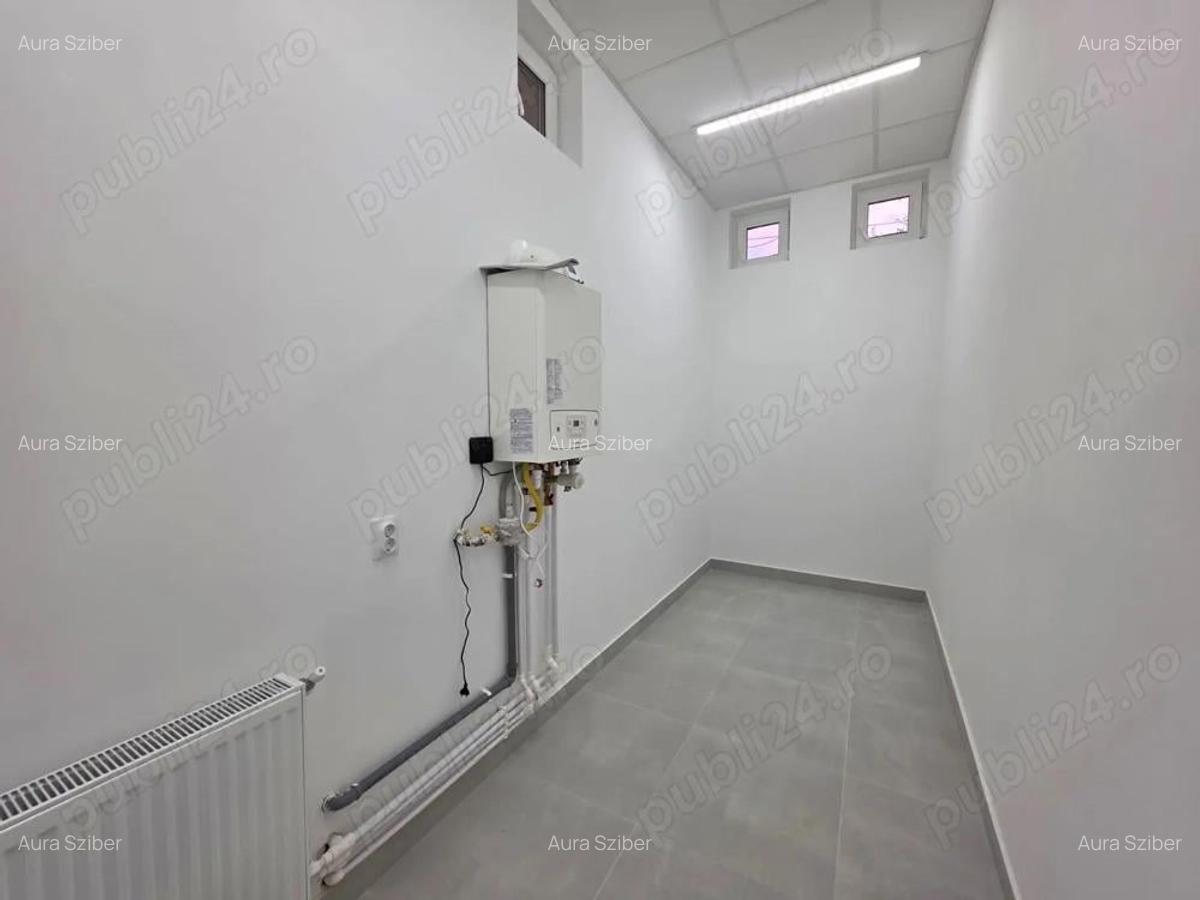 Spa?iu comercial de inchiriat Central, Deva (langa Casa de Cultura), P-ta Victoriei - 10