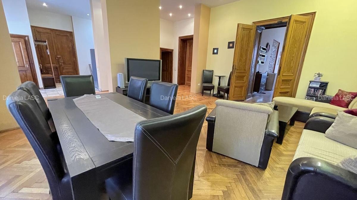 Apartament  spatios de vanzare intr-o cladire istorica - 7