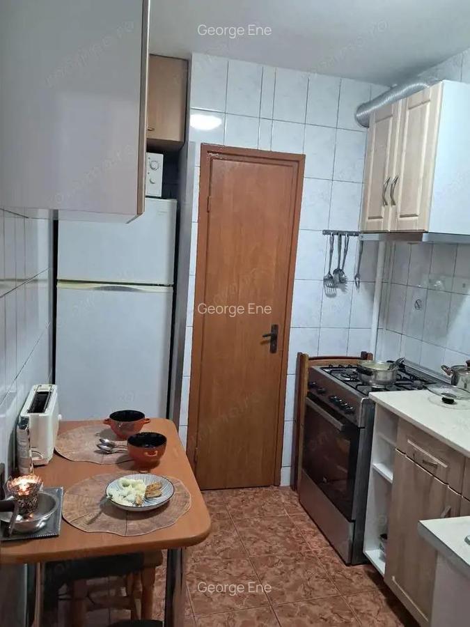 Apartament 2 camere vanzare soseaua Viilor Eroii Revolutiei etaj 3 - 5