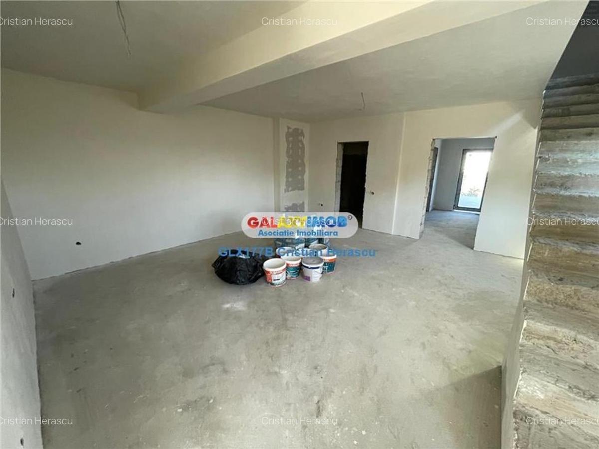 Casă cu 5 camere în Crevedia - 10