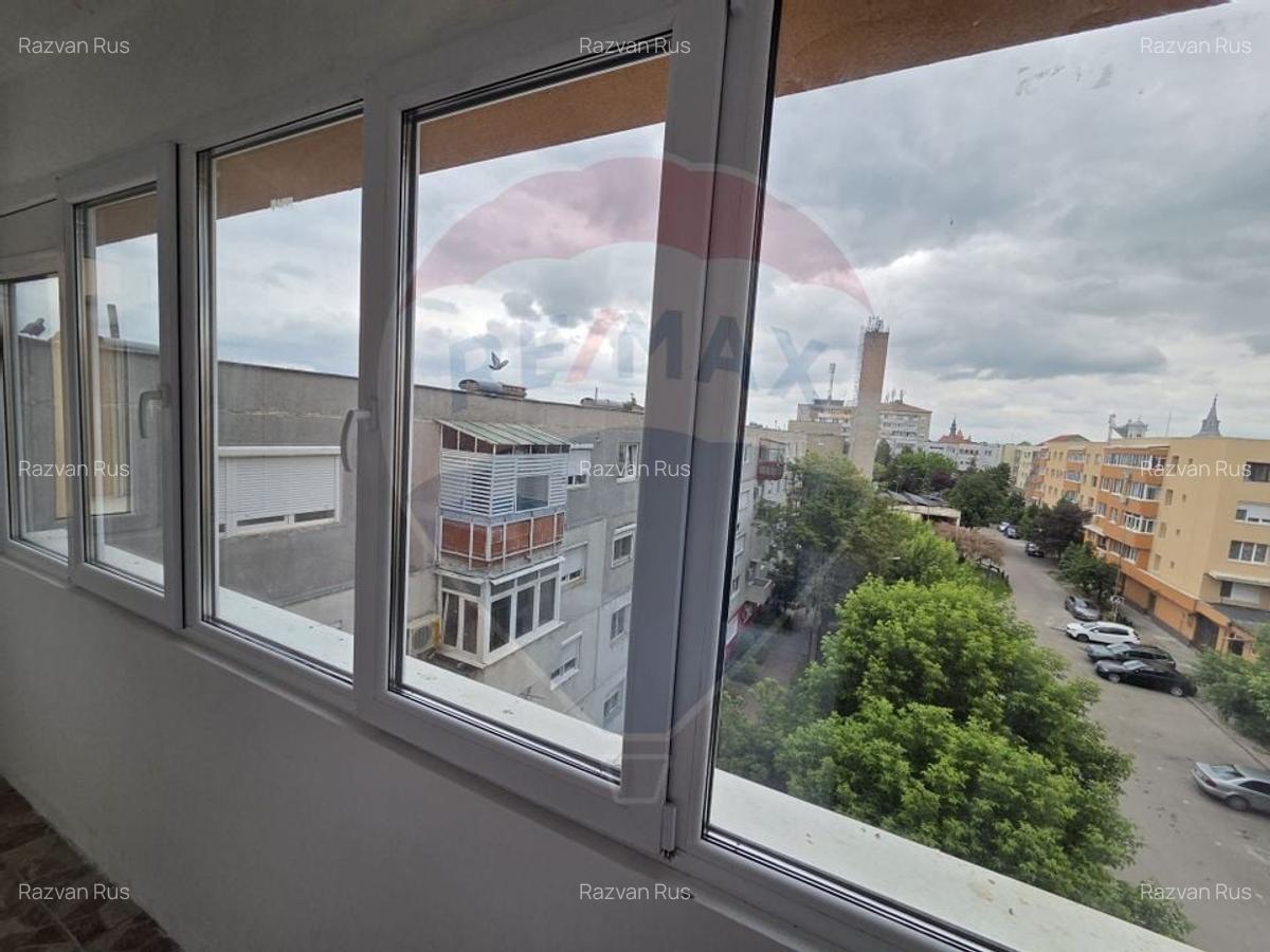 Apartament cu 3 camere in centru orasului Salonta - 10