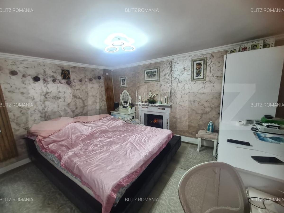 Casa de vanzare, cu 2 camere, 54 mp, zona Smardan - 3