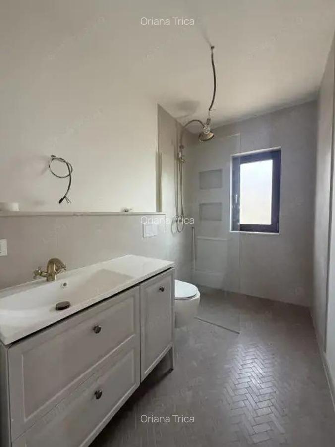 Casa Individuala stil frantuzesc, 141 mp utili, terasa 23 mp - Mosnita N - 10