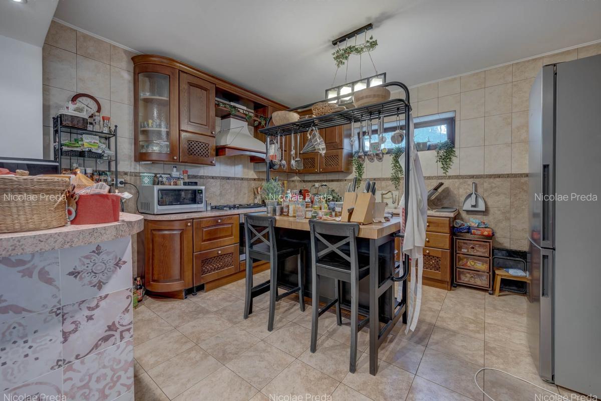 Casă individuala în Pipera – 4 dormitoare, terasă mare și teren 458 mp. - 9