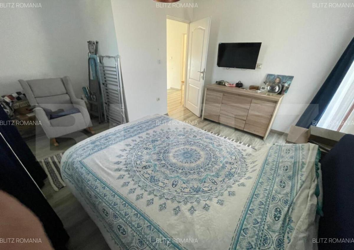 Casa familiala bine compartimentata cu garaj dublu - 11