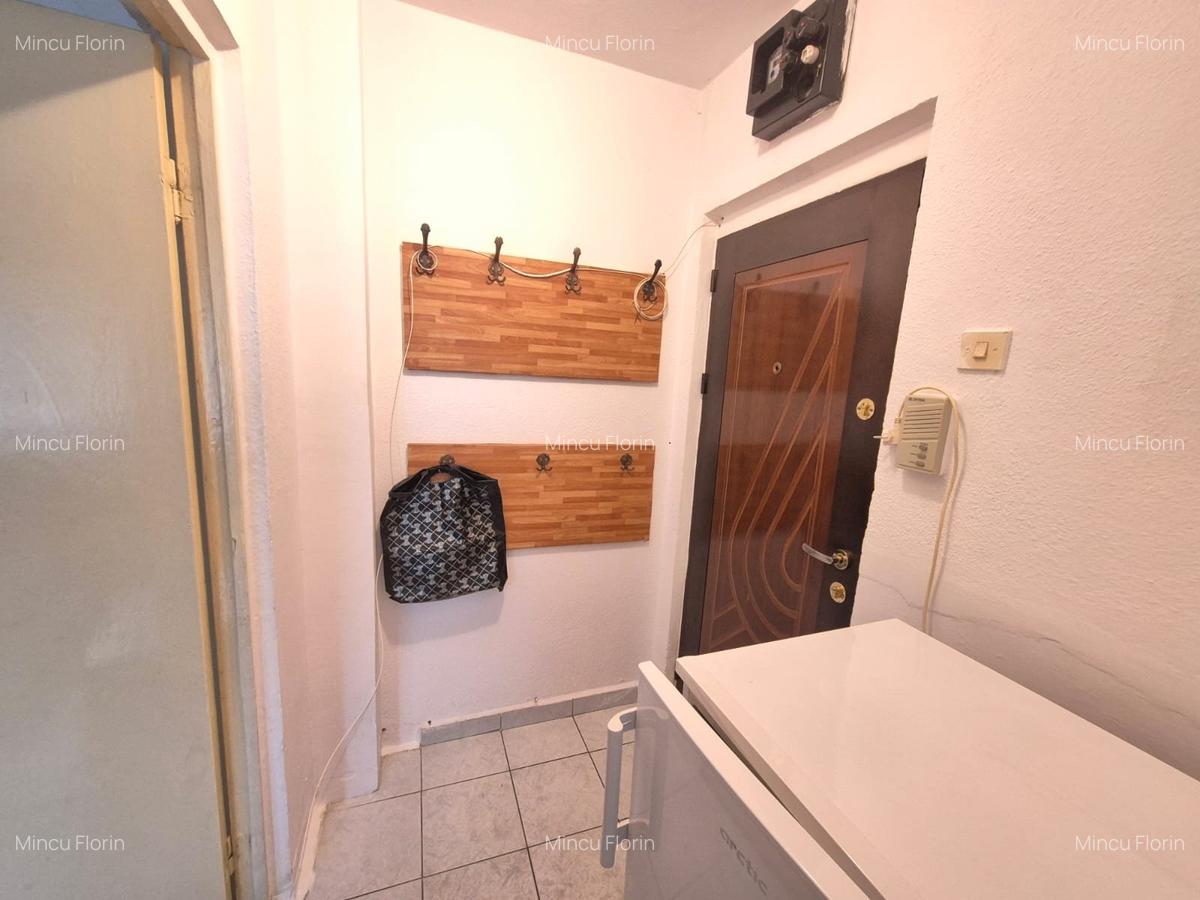 Vanzare apartament cu 2 camere etajul 1 in Cartierul Florilor Brasov mobilat - 6