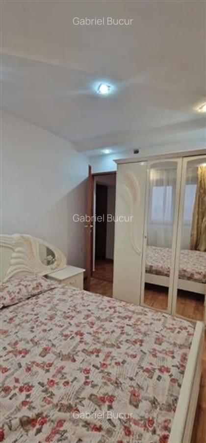 Inchiriere Apartament 3 Camere Decomandat Aparatorii Patriei - 5