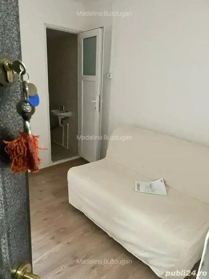 Proprietar inchiriez garsoniera Titan - 4